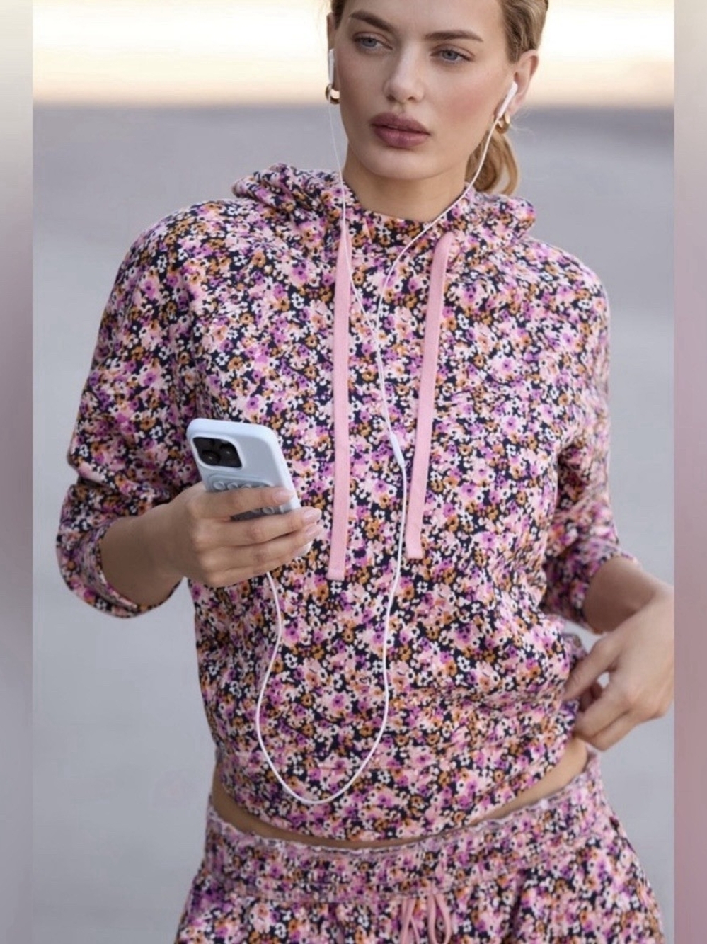 Daily Practice by Anthropologie Pink Floral Hoodie – NWT – 1X